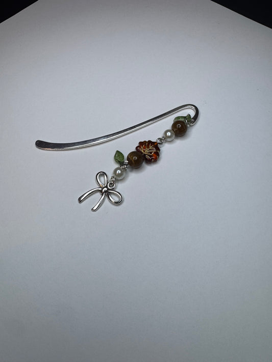 Fall Metal Bookmark ༄˖°.🍂.ೃ࿔*:･